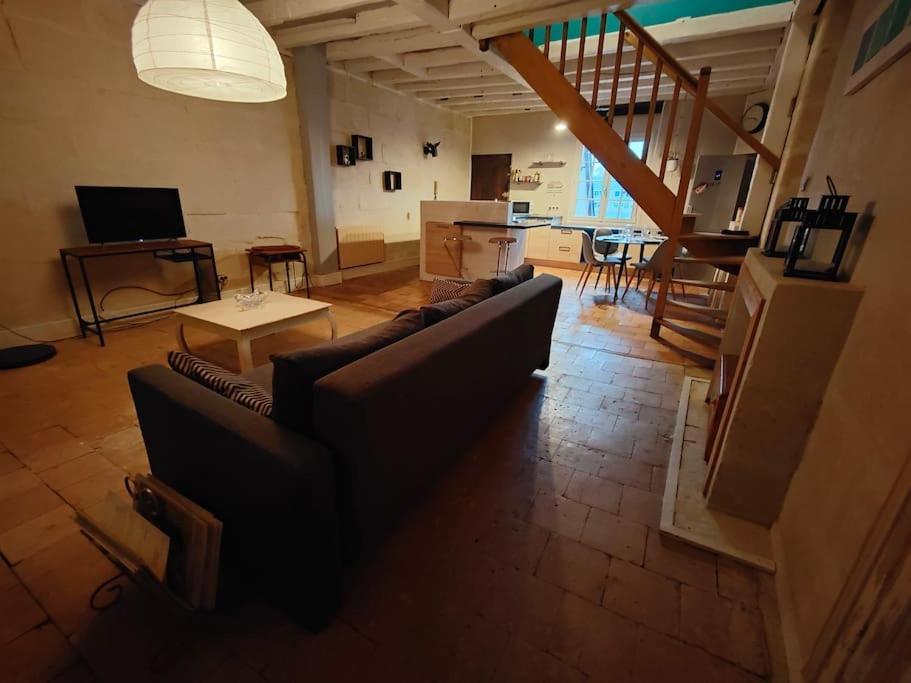 Charmant Duplex Rue Colbert Apartment Tours Exterior photo