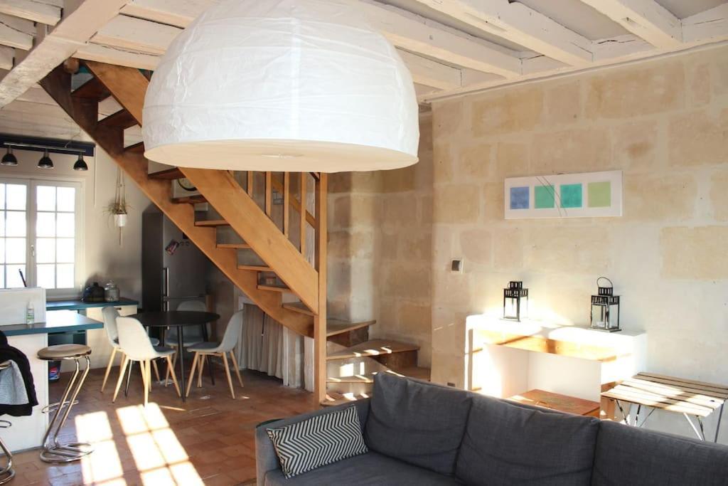 Charmant Duplex Rue Colbert Apartment Tours Exterior photo