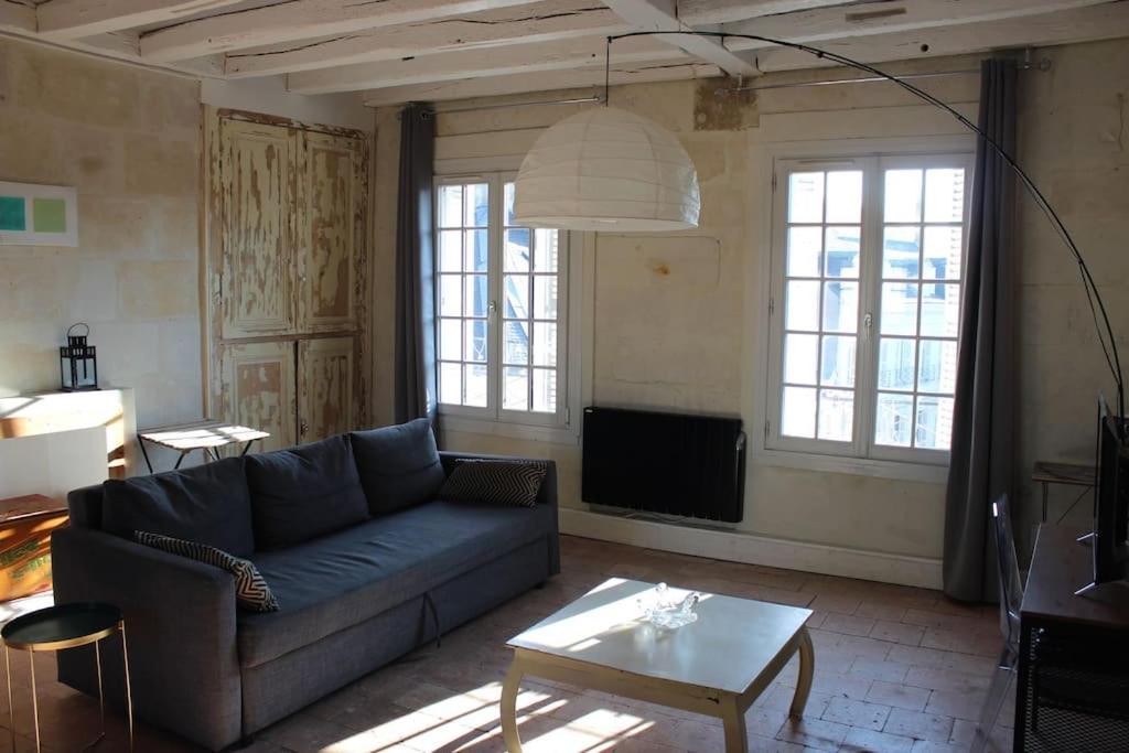 Charmant Duplex Rue Colbert Apartment Tours Exterior photo